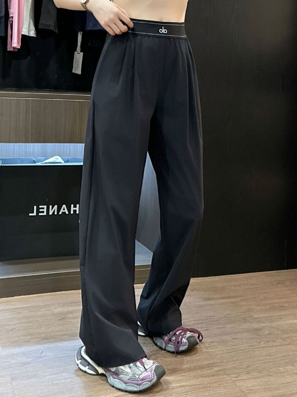 NWT🌸 ALO Yoga Women's Black Suit Up Trouser🌸 (Regular)